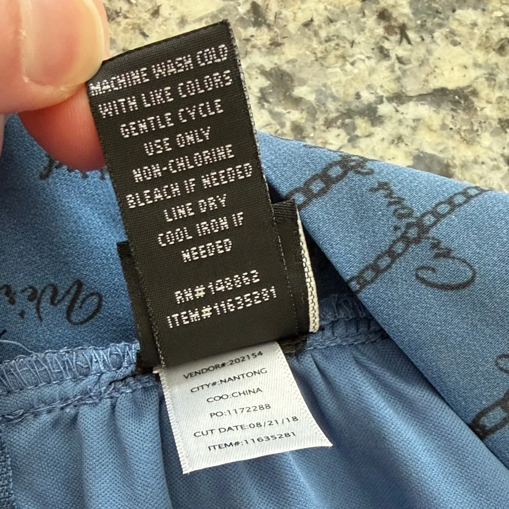 Alice in Wonderland Skirt - Picture 7 of 8